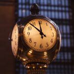 【DMM英会話のレッスン時間は何時から何時まで？】日付変更時間と活用方法について解説！